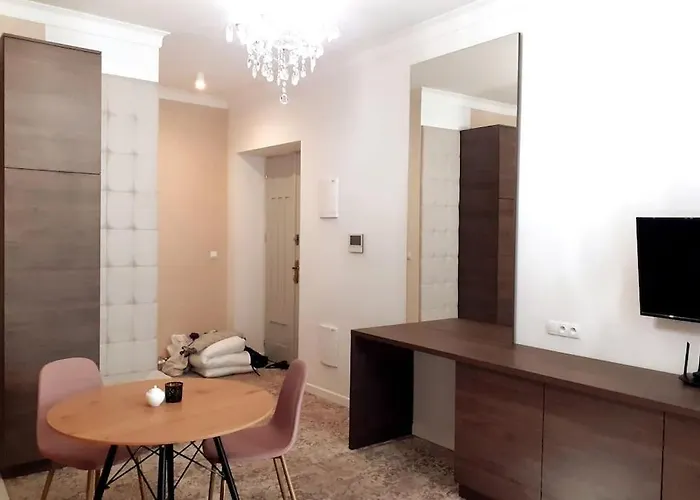 Luxury - Rakowicka R15 Krakkó