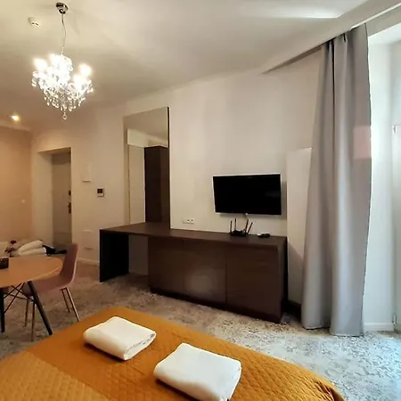 Luxury - Rakowicka R15 Apartamento Cracovia
