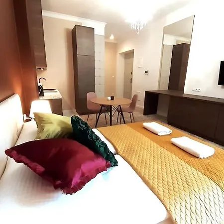 Luxury - Rakowicka R15 *