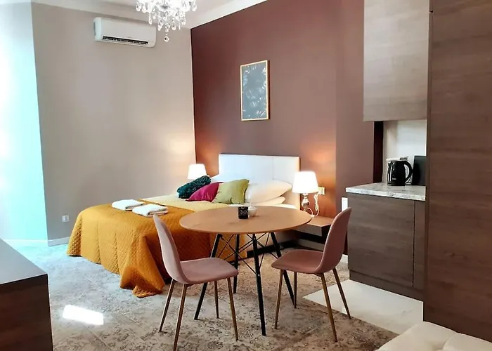 Luxury - Rakowicka R15 Cracovie