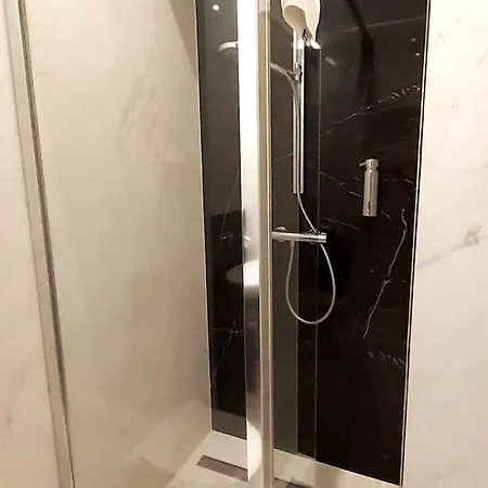 Luxury - Rakowicka R15 Apartment Krakau